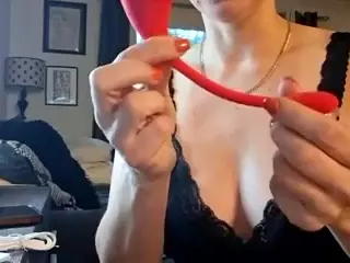 Nami Le's Live Sex Cam Show