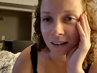 Nami Le's Live Sex Cam Show