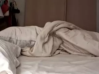 Nami Le's Live Sex Cam Show