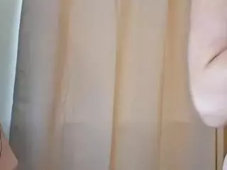 Nami Le's Live Sex Cam Show