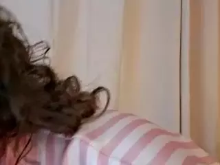 Nami Le's Live Sex Cam Show