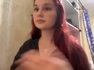 Demi's Live Sex Cam Show