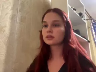 Demi's Live Sex Cam Show