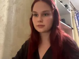 Demi's Live Sex Cam Show