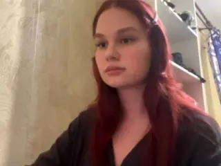 Demi's Live Sex Cam Show