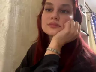 Demi's Live Sex Cam Show