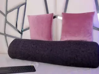 Raven-Stone's Live Sex Cam Show
