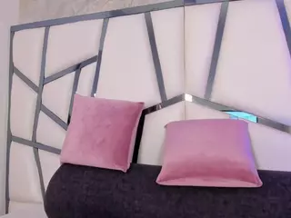 Raven-Stone's Live Sex Cam Show