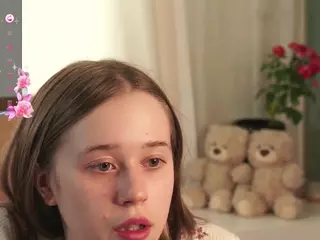 ThessiaCravenhurst's Live Sex Cam Show