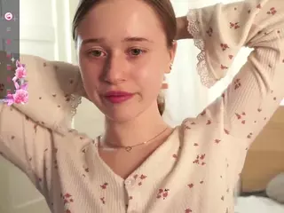 ThessiaCravenhurst's Live Sex Cam Show
