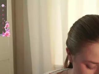 ThessiaCravenhurst's Live Sex Cam Show