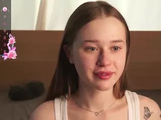 ThessiaCravenhurst's Live Sex Cam Show