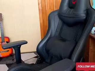 AlexisMonroe18's Live Sex Cam Show