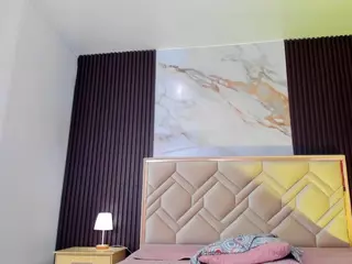 Candyyass's Live Sex Cam Show
