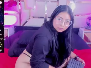 charol-margaret's Live Sex Cam Show