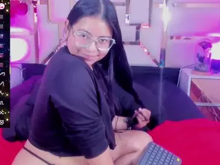 charol-margaret's Live Sex Cam Show