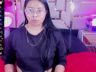 charol-margaret's Live Sex Cam Show