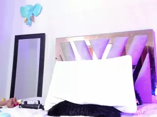 DannaRamiirez's Live Sex Cam Show