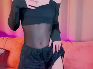 DarelleEsten's Live Sex Cam Show