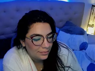 daring-natasha's Live Sex Cam Show