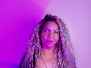 diianaross's Live Sex Cam Show
