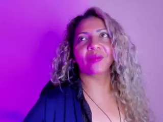 diianaross's Live Sex Cam Show