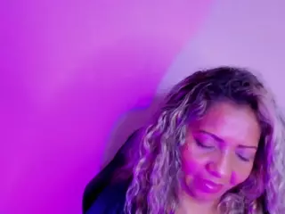 diianaross's Live Sex Cam Show