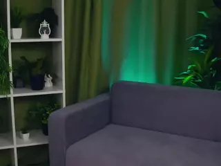 Lucetta's Live Sex Cam Show
