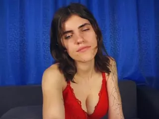 Lucetta's Live Sex Cam Show