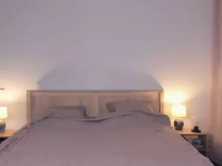 EditAytes's Live Sex Cam Show