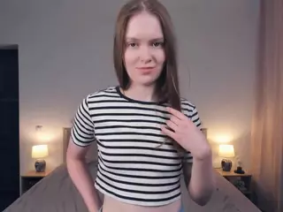 EditAytes's Live Sex Cam Show