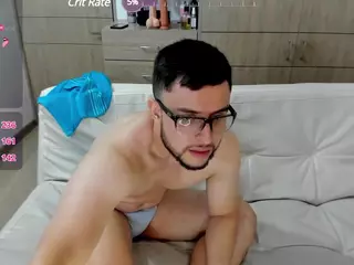 Rabbit_777's Live Sex Cam Show