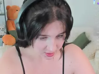 KarenDeMeo's Live Sex Cam Show