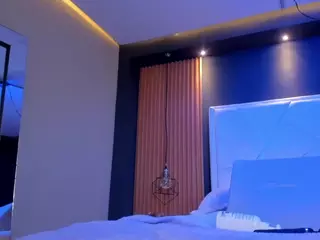LilyFox1's Live Sex Cam Show