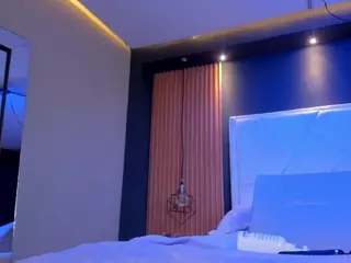 LilyFox1's Live Sex Cam Show