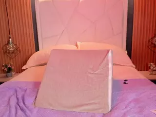 LilyFox1's Live Sex Cam Show