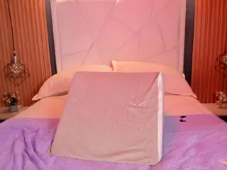 LilyFox1's Live Sex Cam Show