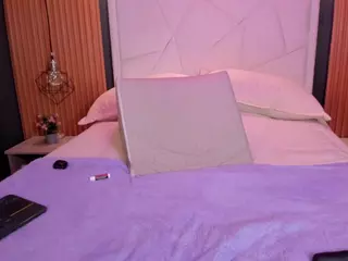 LilyFox1's Live Sex Cam Show