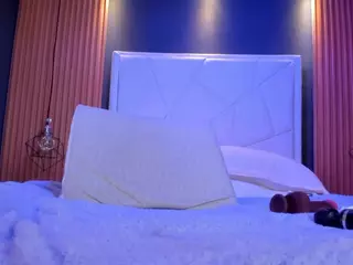 LilyFox1's Live Sex Cam Show