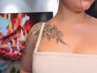 LornaDainty's Live Sex Cam Show