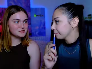 lorraine-carter's Live Sex Cam Show