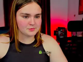 lorraine-carter's Live Sex Cam Show