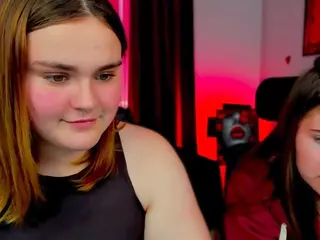 lorraine-carter's Live Sex Cam Show