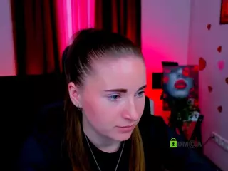 lorraine-carter's Live Sex Cam Show
