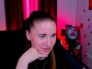 lorraine-carter's Live Sex Cam Show
