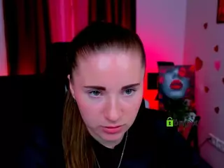 lorraine-carter's Live Sex Cam Show