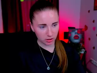 lorraine-carter's Live Sex Cam Show