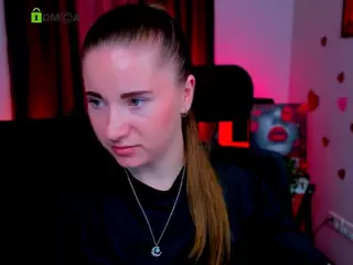 lorraine-carter's Live Sex Cam Show