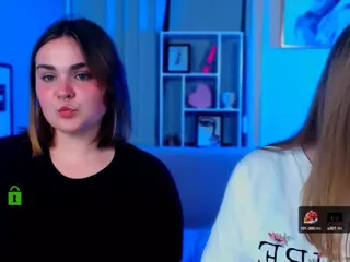 lorraine-carter's Live Sex Cam Show