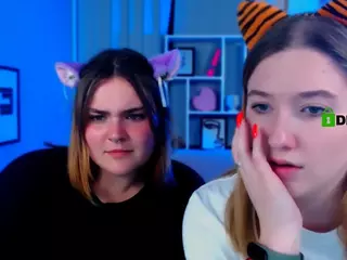 lorraine-carter's Live Sex Cam Show